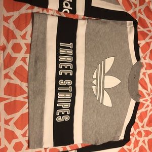 Adidas Sweatshirt